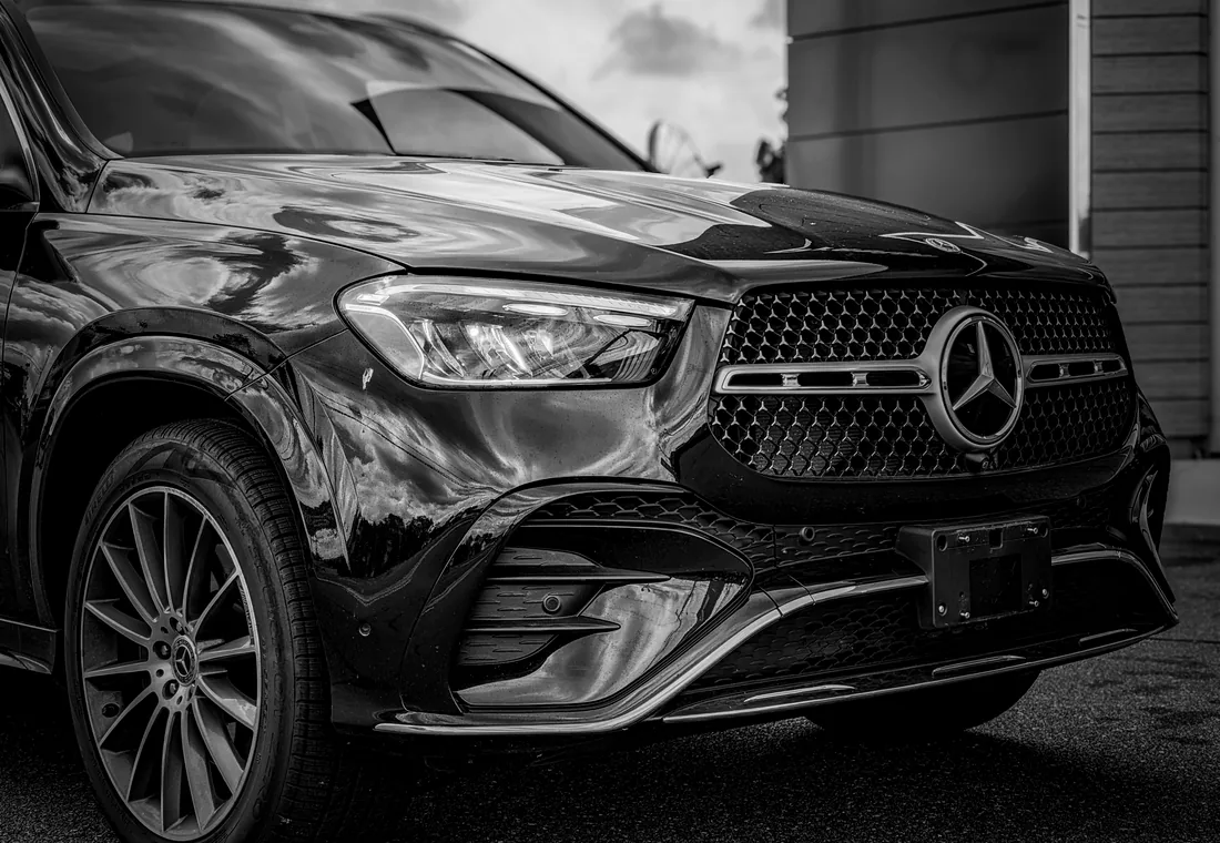Black Mercedes-Benz luxury SUV